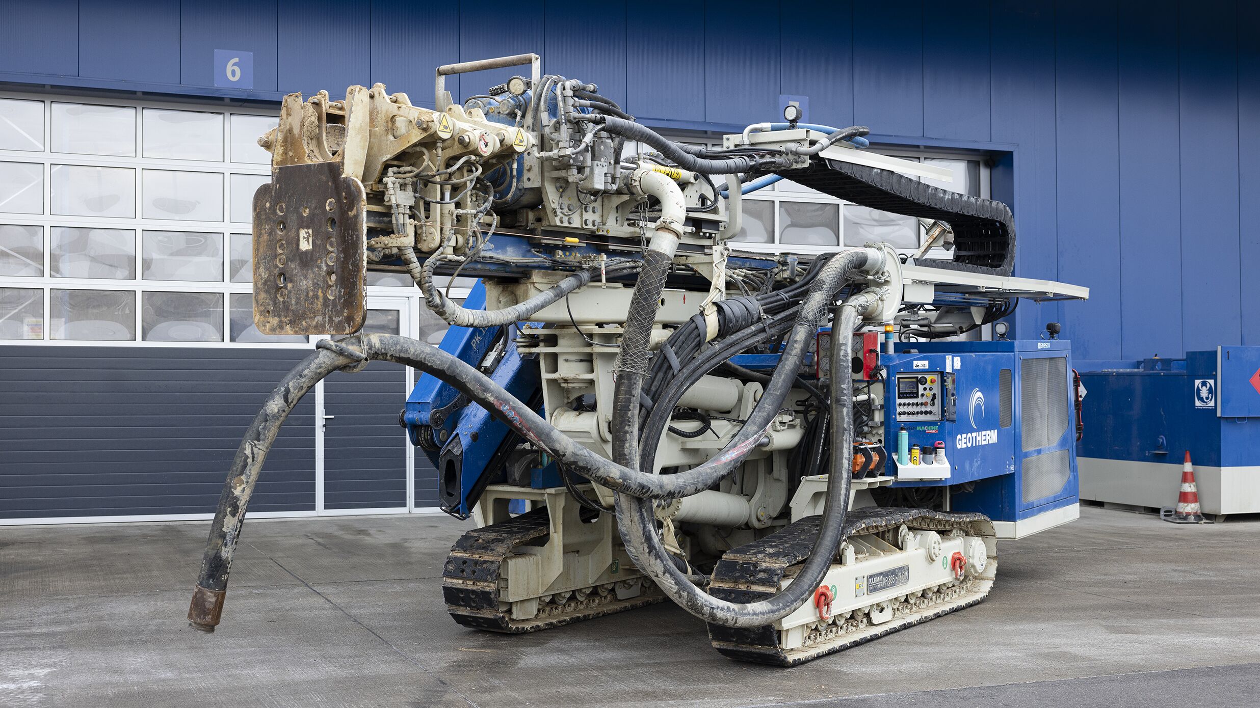 KIBAG Geotherm Kompetenz Bohrgeraet Slider